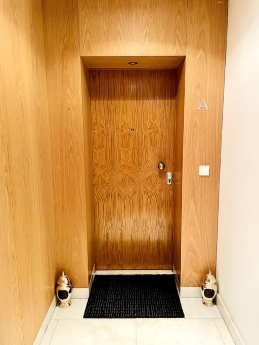 Airport Expo Apartment Lissabon Exterior foto