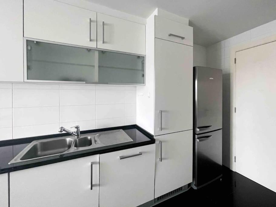 Airport Expo Apartment Lissabon Exterior foto