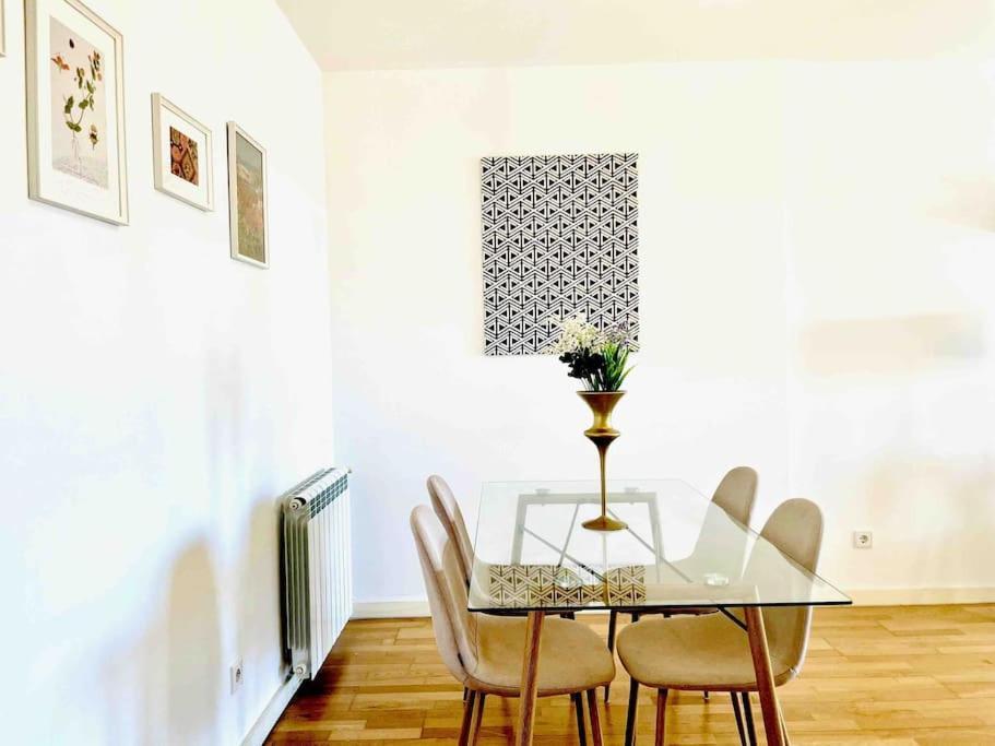 Airport Expo Apartment Lissabon Exterior foto