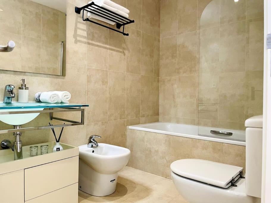 Airport Expo Apartment Lissabon Exterior foto